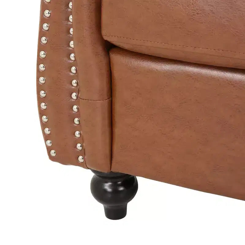 Fauteuil d'appoint capitonné en similicuir avec clous décoratifs