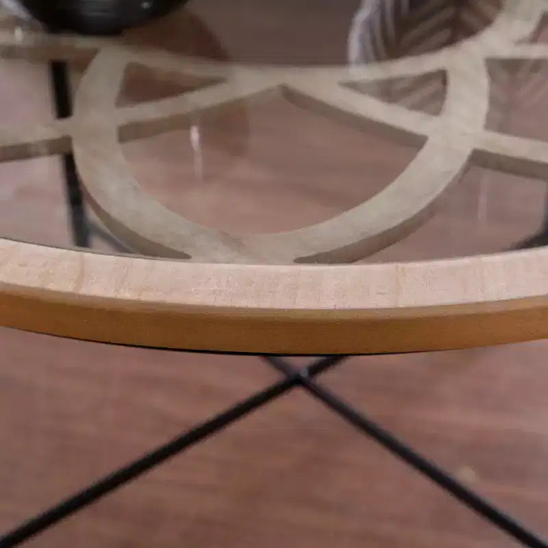 Table basse à plateau en verre noir