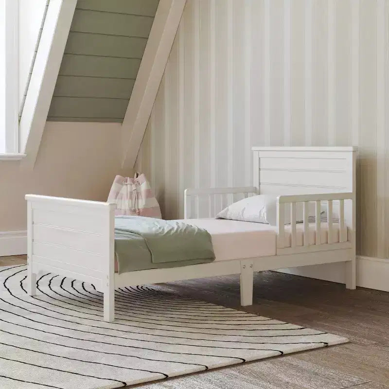 Lit pour enfant avec barrières de sécurité, design bas au sol, en pin