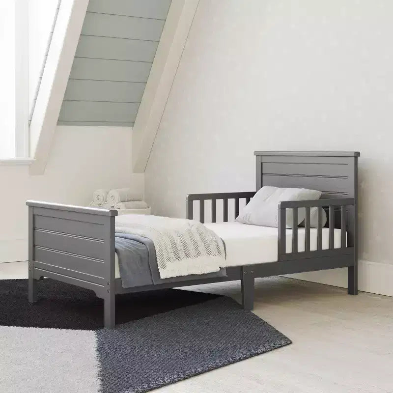 Lit pour enfant avec barrières de sécurité, design bas au sol, en pin