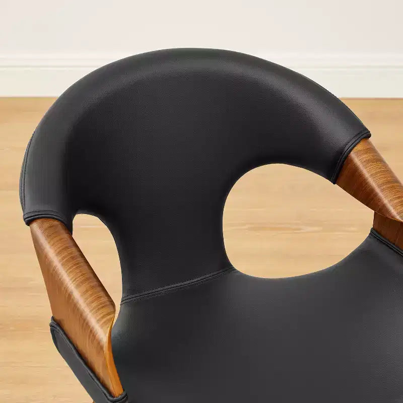 Chaise de salle à manger en similicuir et bois courbé