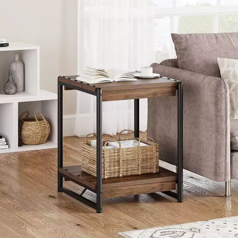 Table d'appoint pivotante à 360° avec station de charge et 3 niveaux de rangement