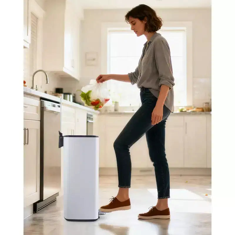 Poubelle à pédale de 30 L, en acier inoxydable avec fermeture douce