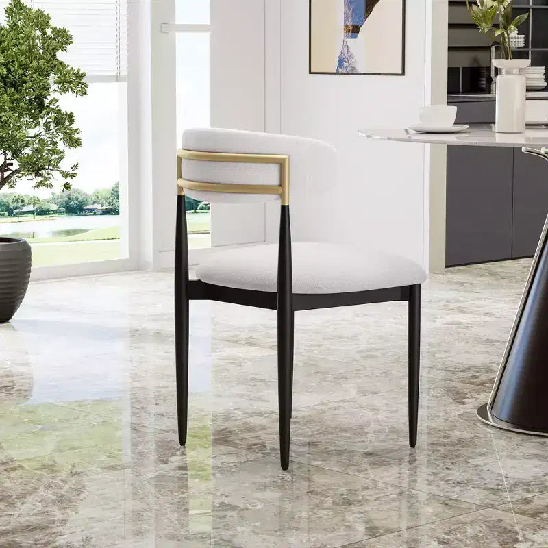 Chaise de salle à manger moderne capitonnée en chenille avec dossier incurvé