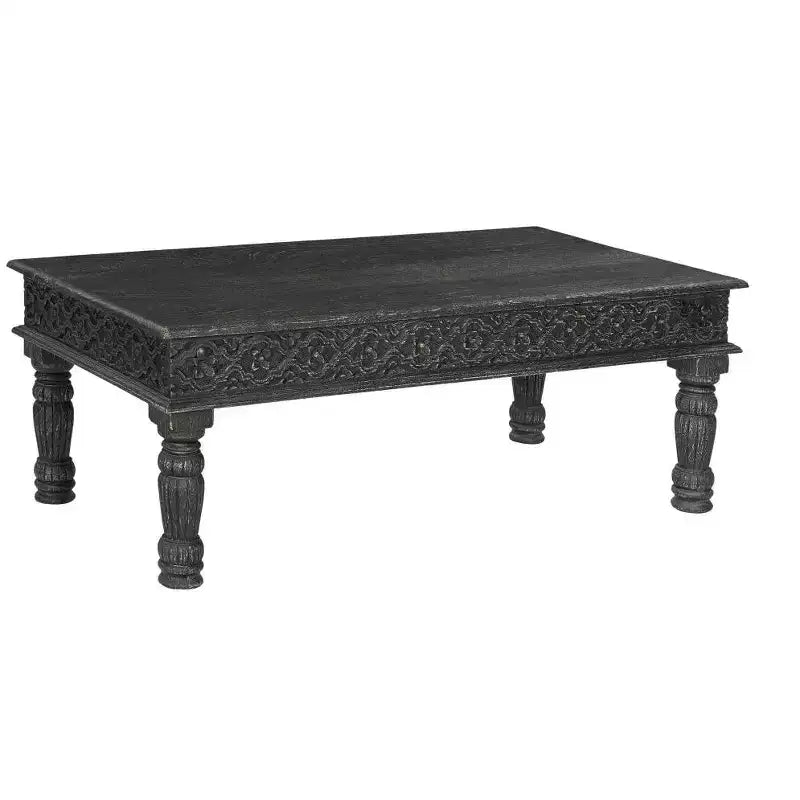 Table basse noire en bois massif vieilli